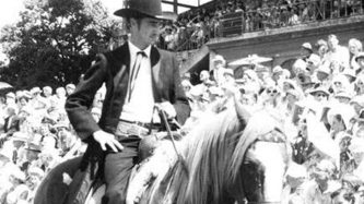 Kellahan in the Festival of Wellington, at the Basin Reserve in 1961